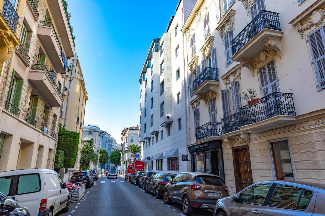 Goldstar Apartments & Suites Nice Buitenkant foto