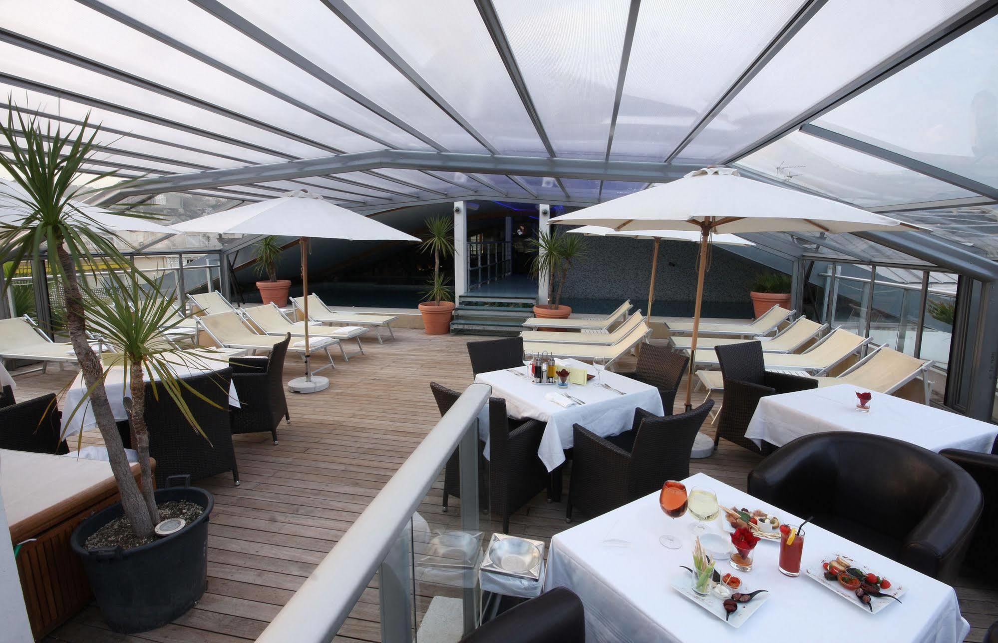 Goldstar Apartments & Suites Nice Buitenkant foto