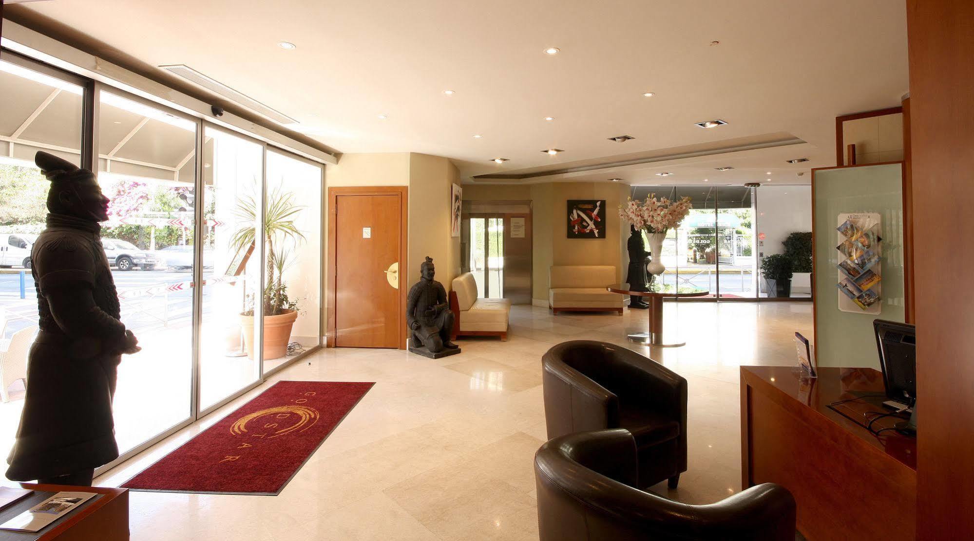 Goldstar Apartments & Suites Nice Buitenkant foto